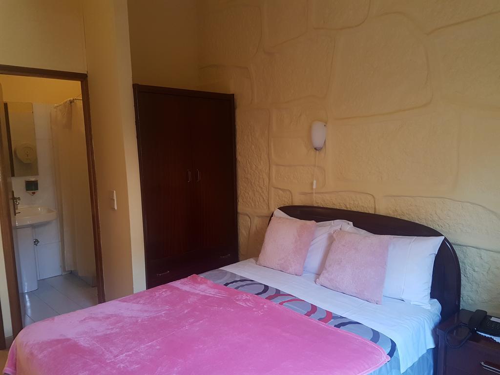 Caldeira Guest House — Photos 2